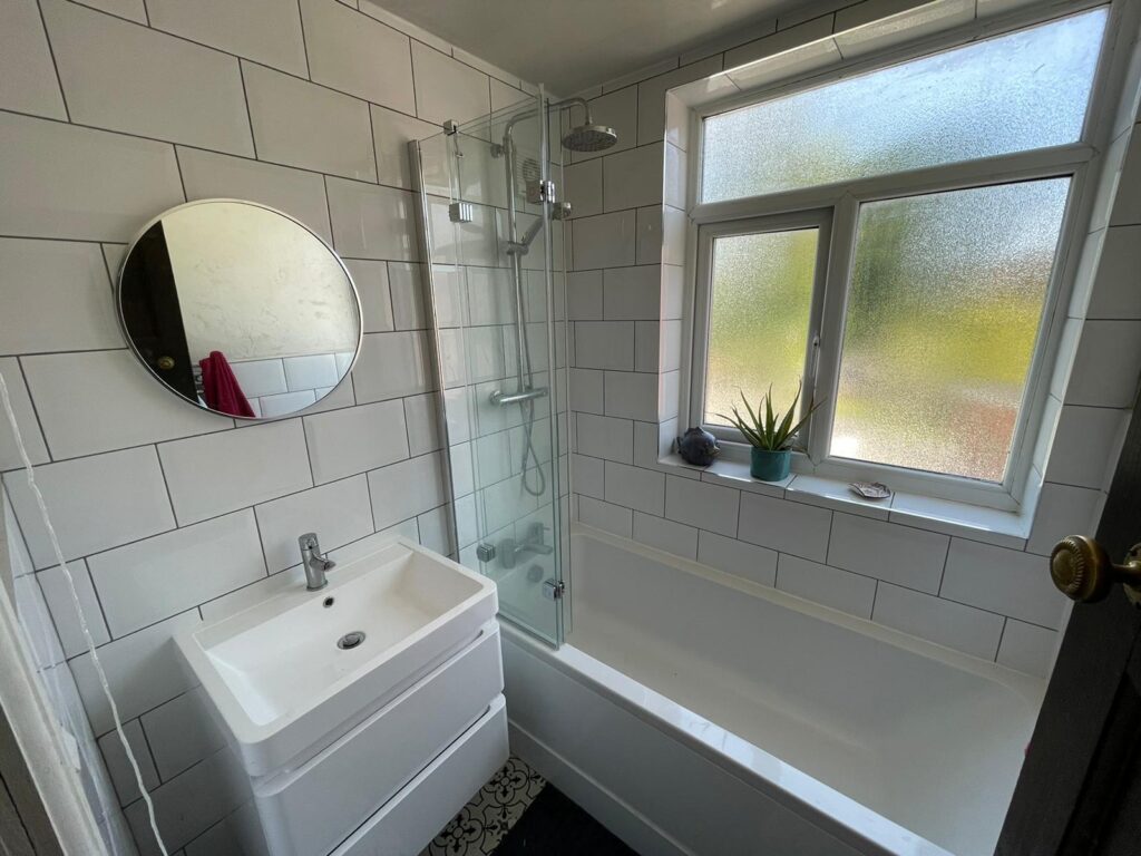 Small bathroom and additional toilet room fitout in Chapel Allerton, Leeds by Norton Plumbing